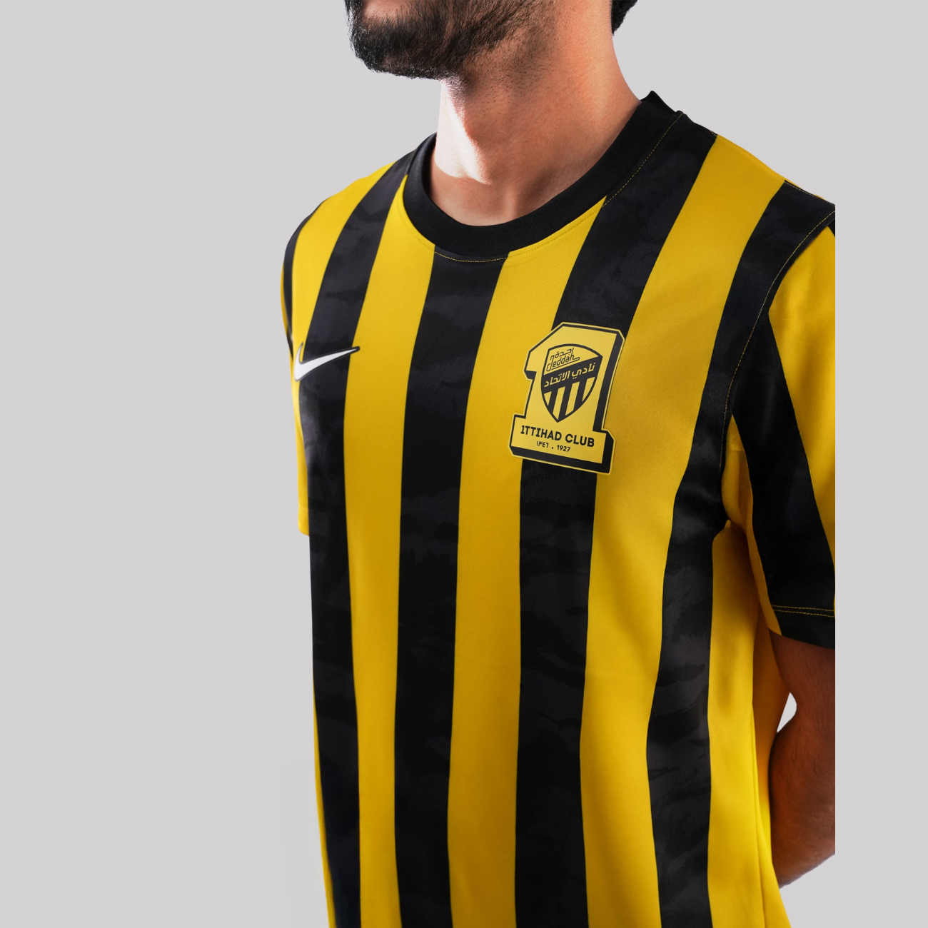 Camisa Al Ittihad 2025/26 I - detalhe da manga