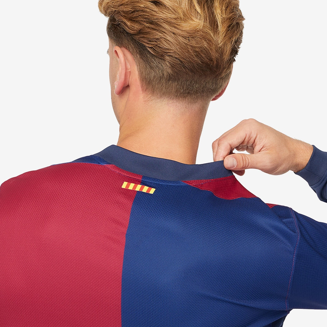 Camisa Manga Longa Nike FC Barcelona 2024/25 Torcedor - etiqueta