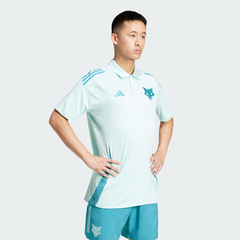 Polo Adidas Cruzeiro 2025/26 - detalhe da gola