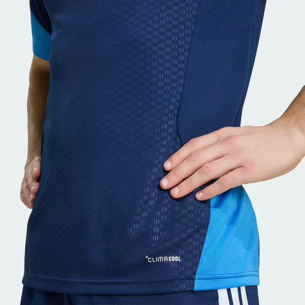 Camisa Treino Cruzeiro 2026/27 II - detalhe da manga