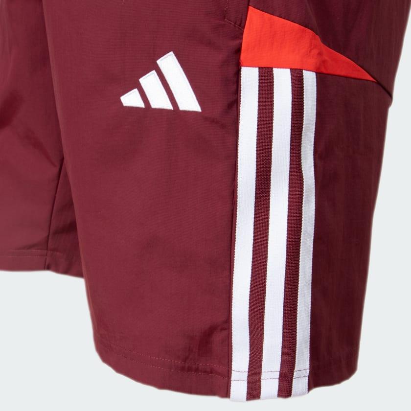 Shorts Viagem Adidas Internacional 2024/25 - detalhe da gola