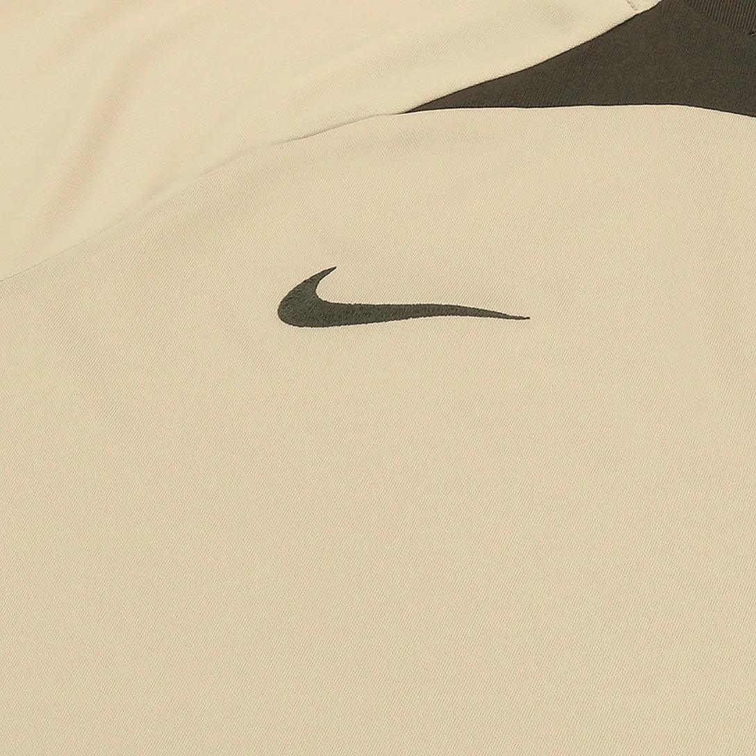 Camisa Nike Corinthians 2024 Treino Academy Pro - detalhe da gola