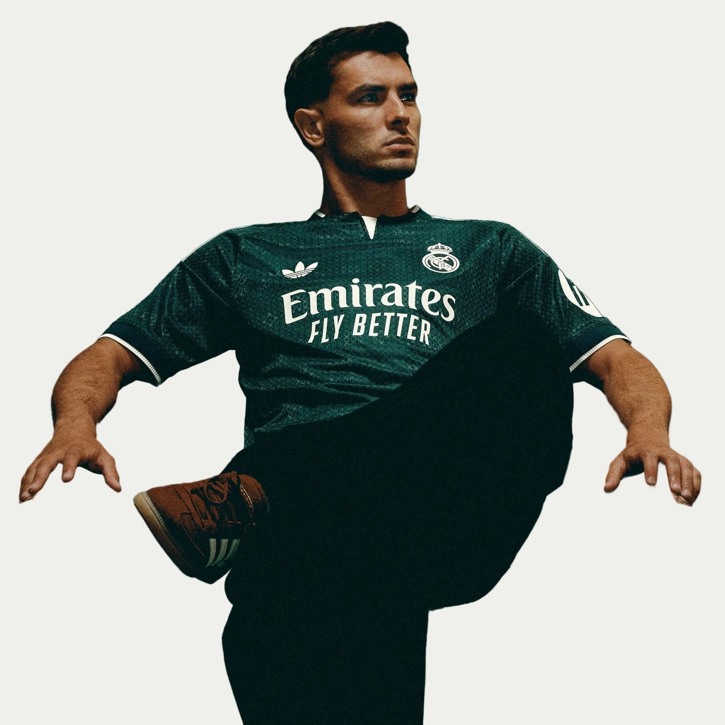 Camisa Adidas Real Madrid 2026/27 II Jogador