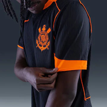 Camisa Nike Jogador Corinthians 2025/26 III - detalhe da gola