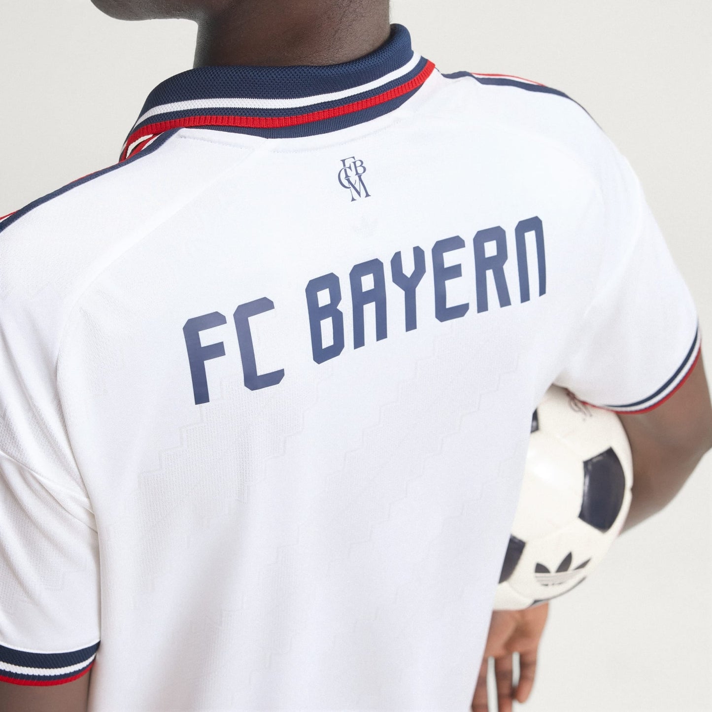 Camisa Adidas Bayern de Munique 2026/27 II Jogador