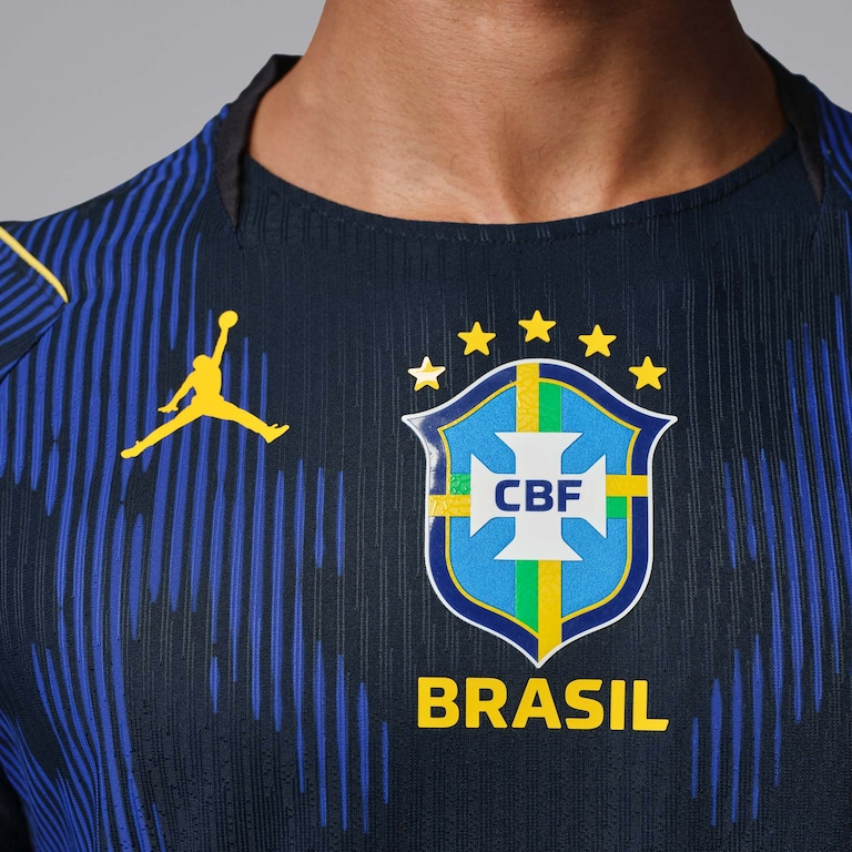 Camisa Seleção Brasileira Jogador 2026/27 II - detalhe da gola