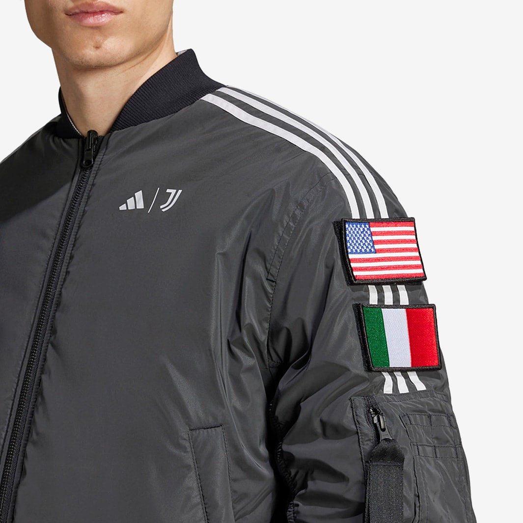 Jaqueta Adidas Juventus FC 2024/25 Nasa - detalhe da gola