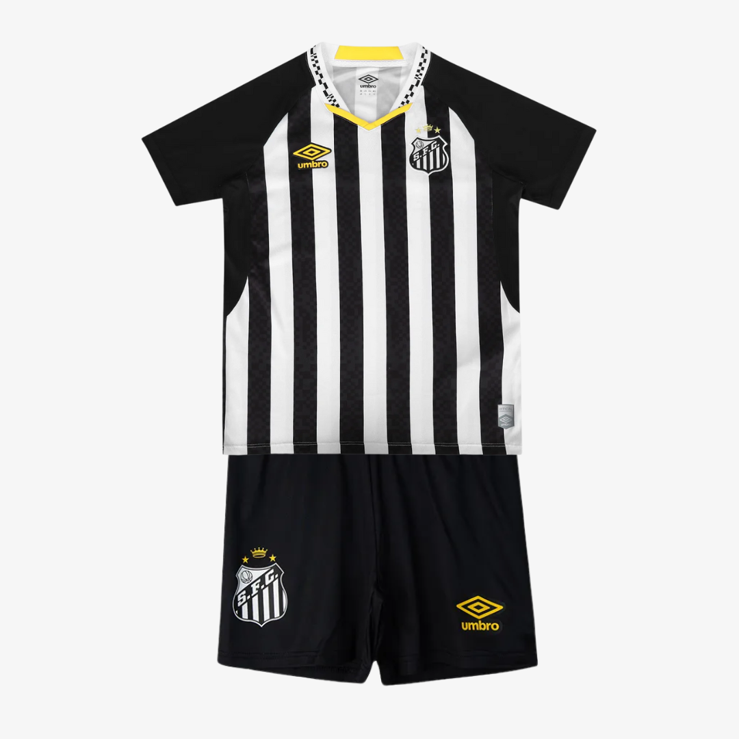 Conjunto Infantil Umbro Santos 2025/26 II - vista traseira