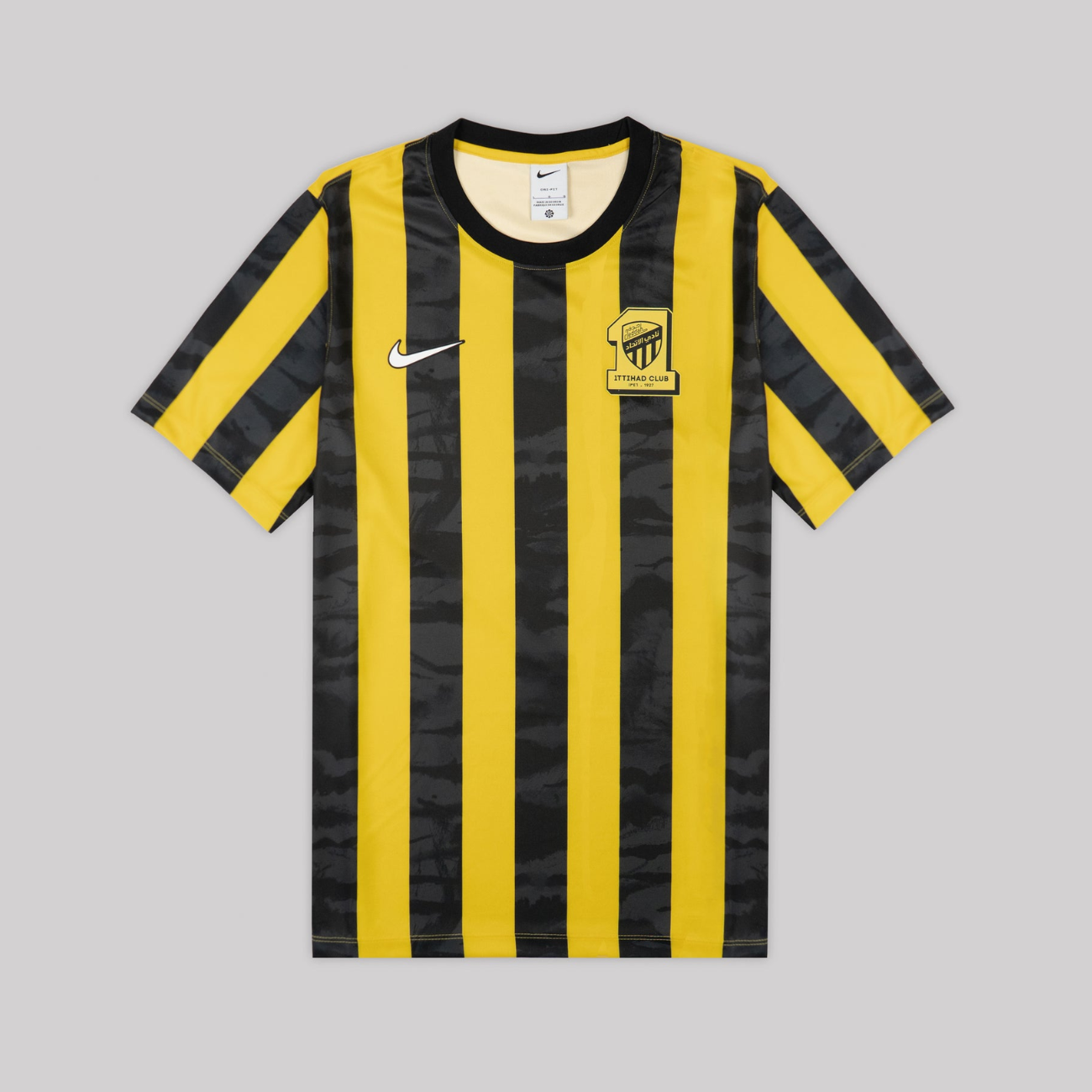 Camisa Al Ittihad 2025/26 I - detalhe da gola