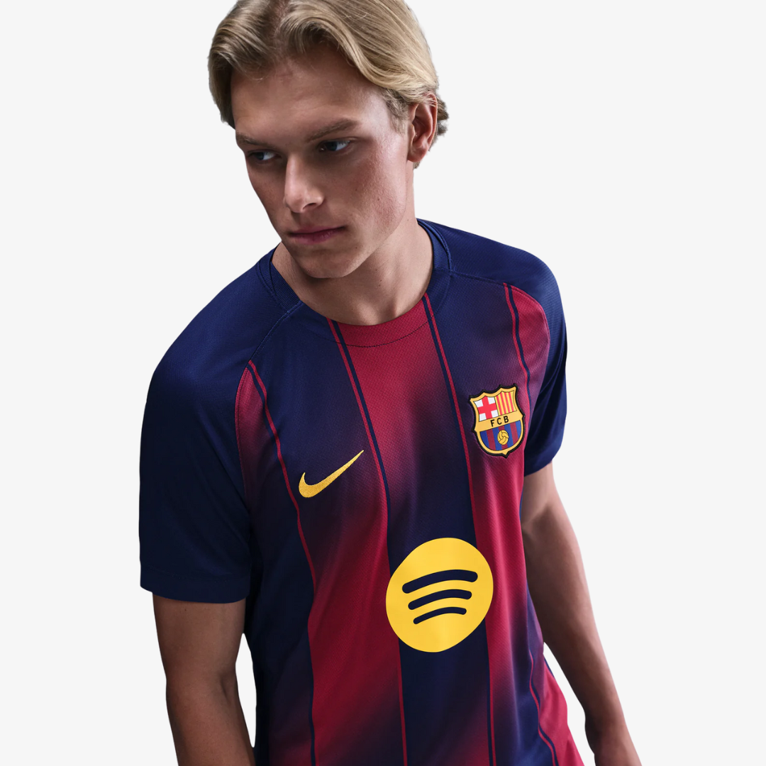 Camisa Nike Barcelona 2025/26 I Torcedor - detalhe