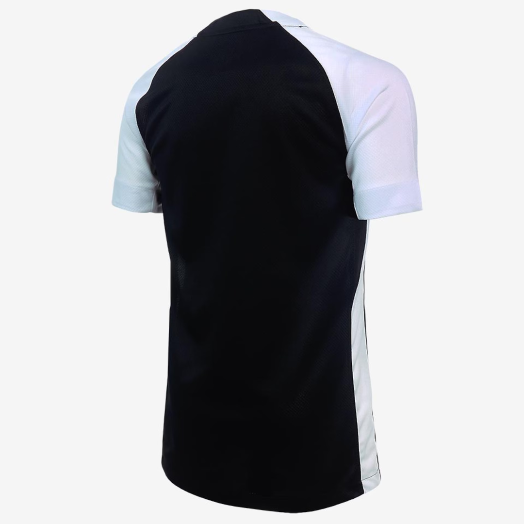 Conjunto Infantil Nike Corinthians 2025/26 II - detalhe da gola