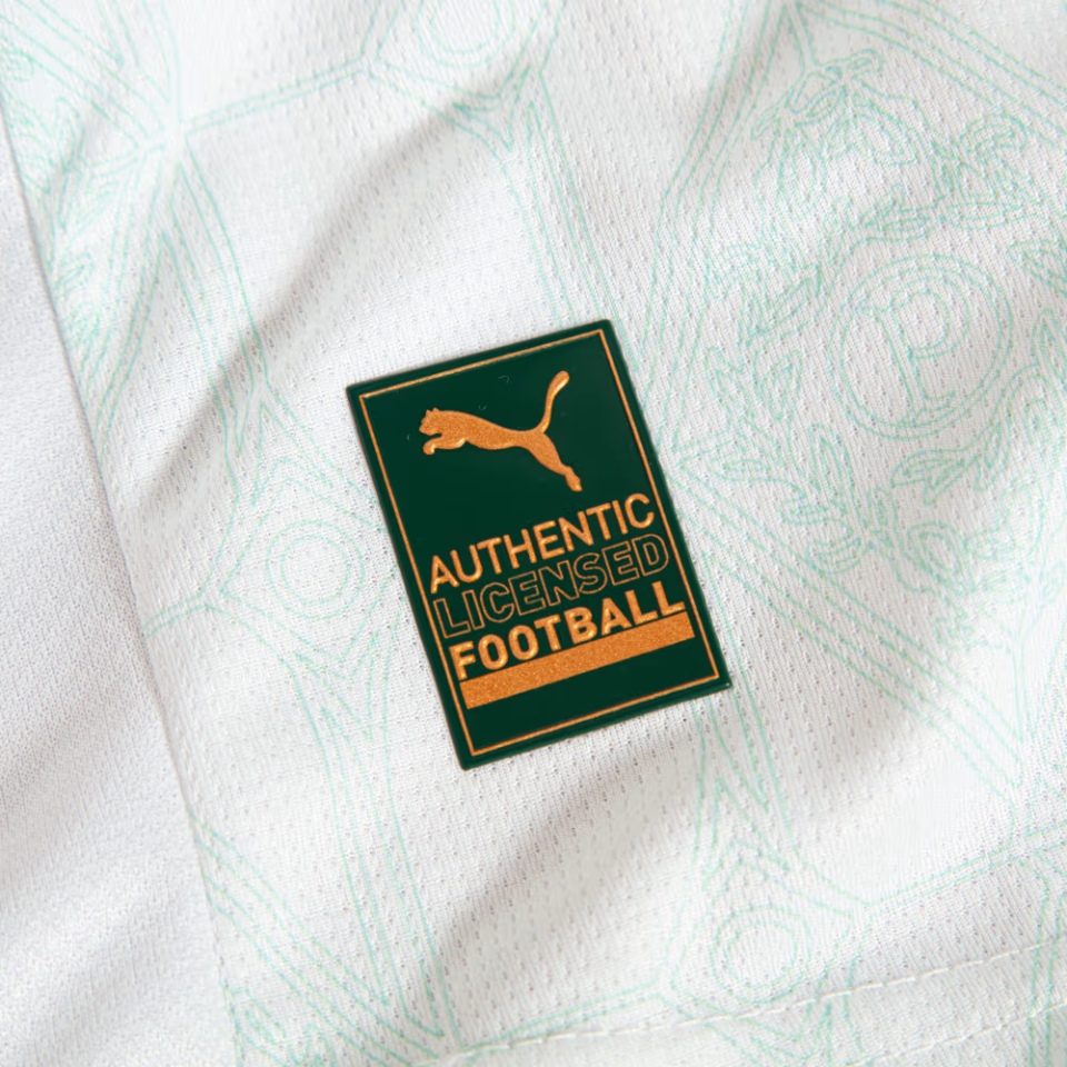 Camisa Puma Palmeiras 2025/26 II Jogador - detalhe da manga