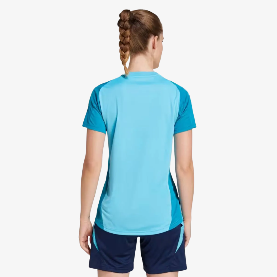 Camisa Adidas Feminina Treino Flamengo 2025/26 - detalhe