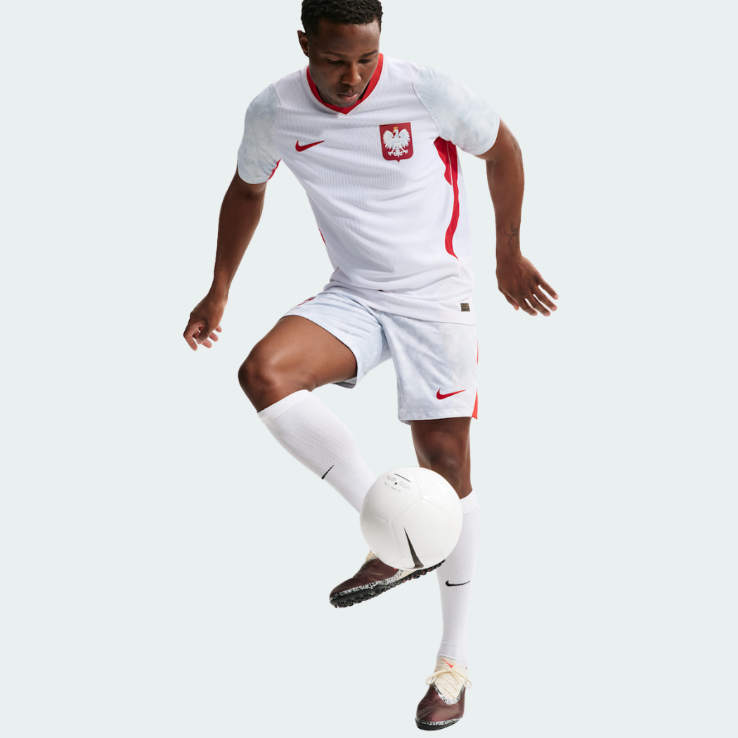 Camisa Polônia 2026/27 I Jogador - detalhe da gola