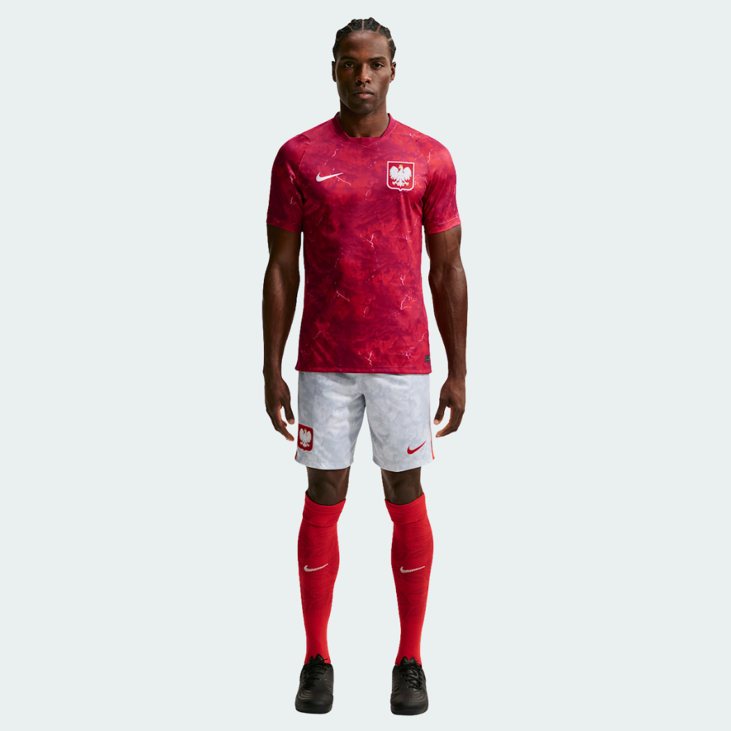Camisa Polônia 2026/27 II Jogador - detalhe da manga