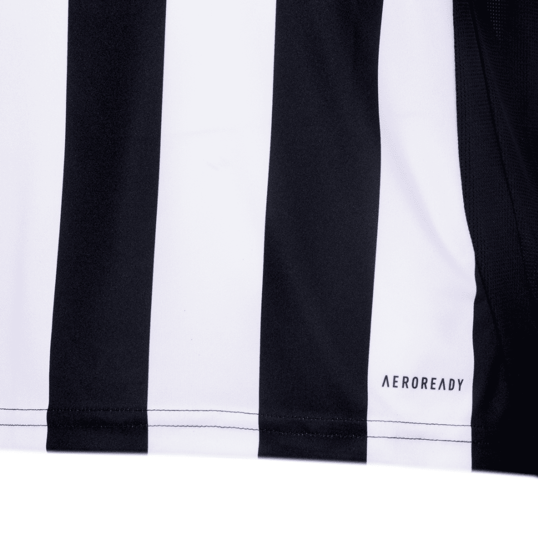 Camisa Adidas Atlético Mineiro 2025/26 I REINIER N° 18 - detalhe da manga