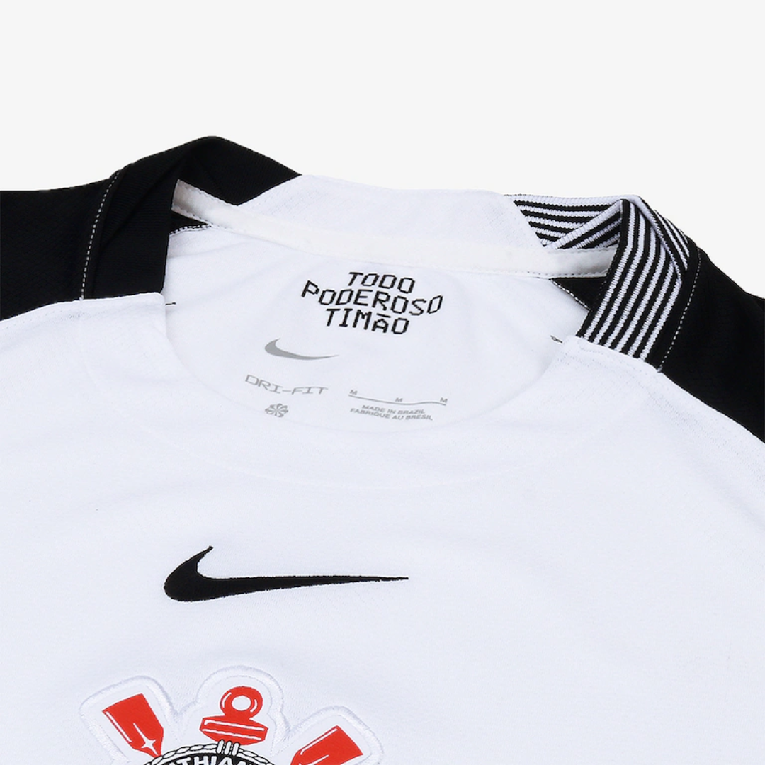 Conjunto Infantil Nike Corinthians 2025/26 I - detalhe da gola
