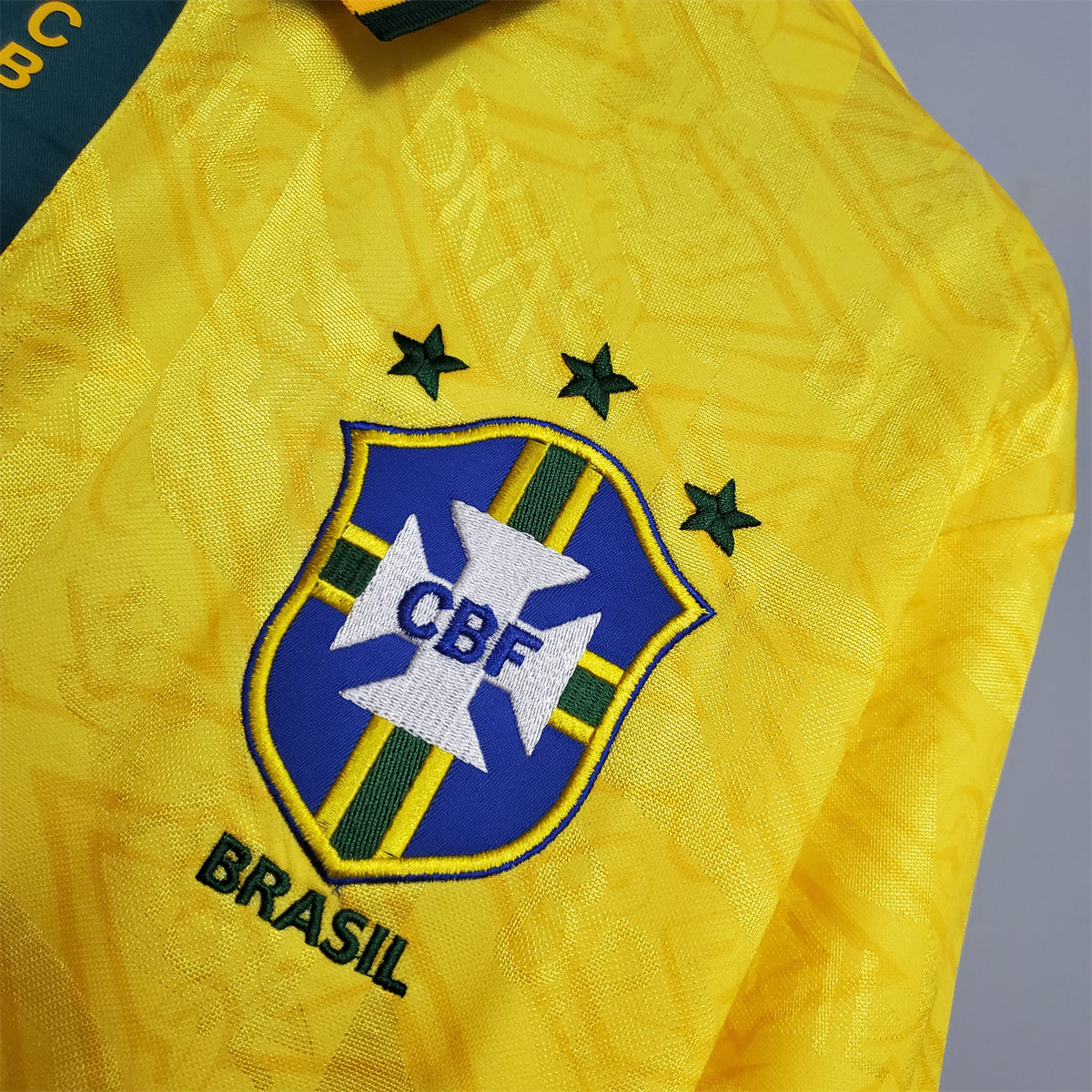 Camisa Seleção Brasil Home - Retrô 1991/92 - detalhe da gola