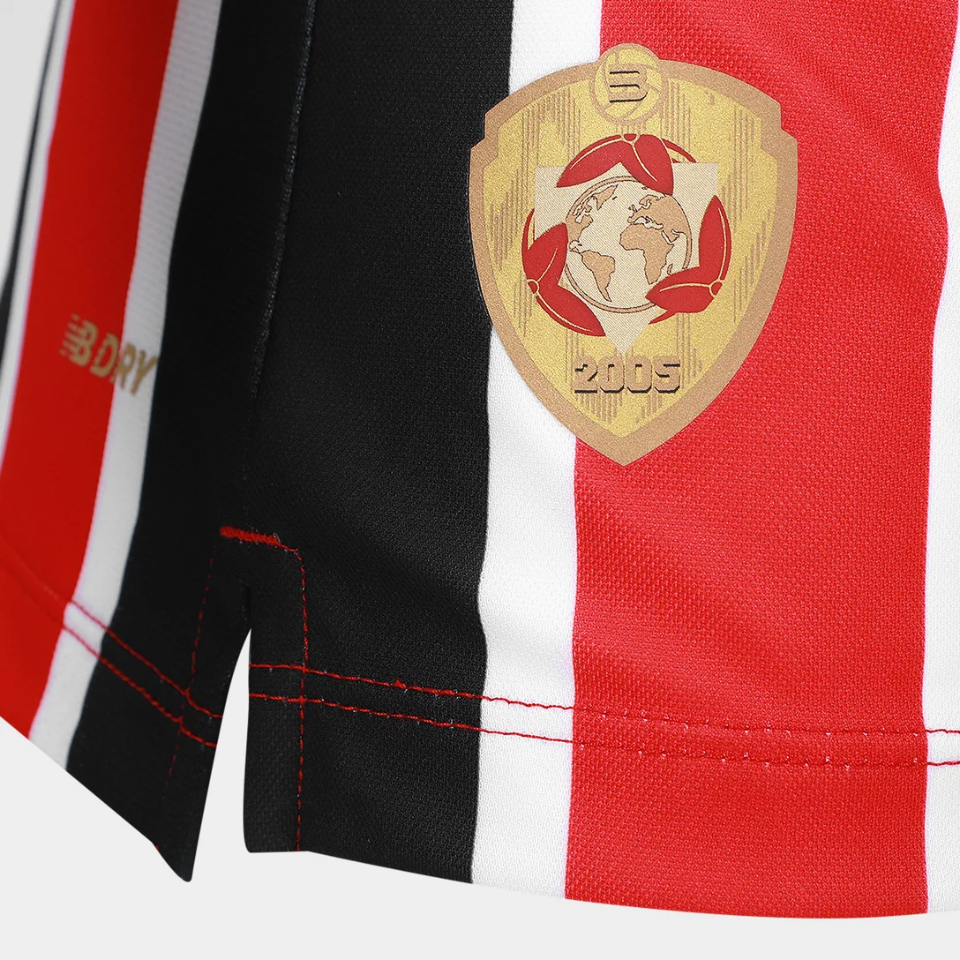 Camisa Feminina New Balance São Paulo 2025/26 II - detalhe