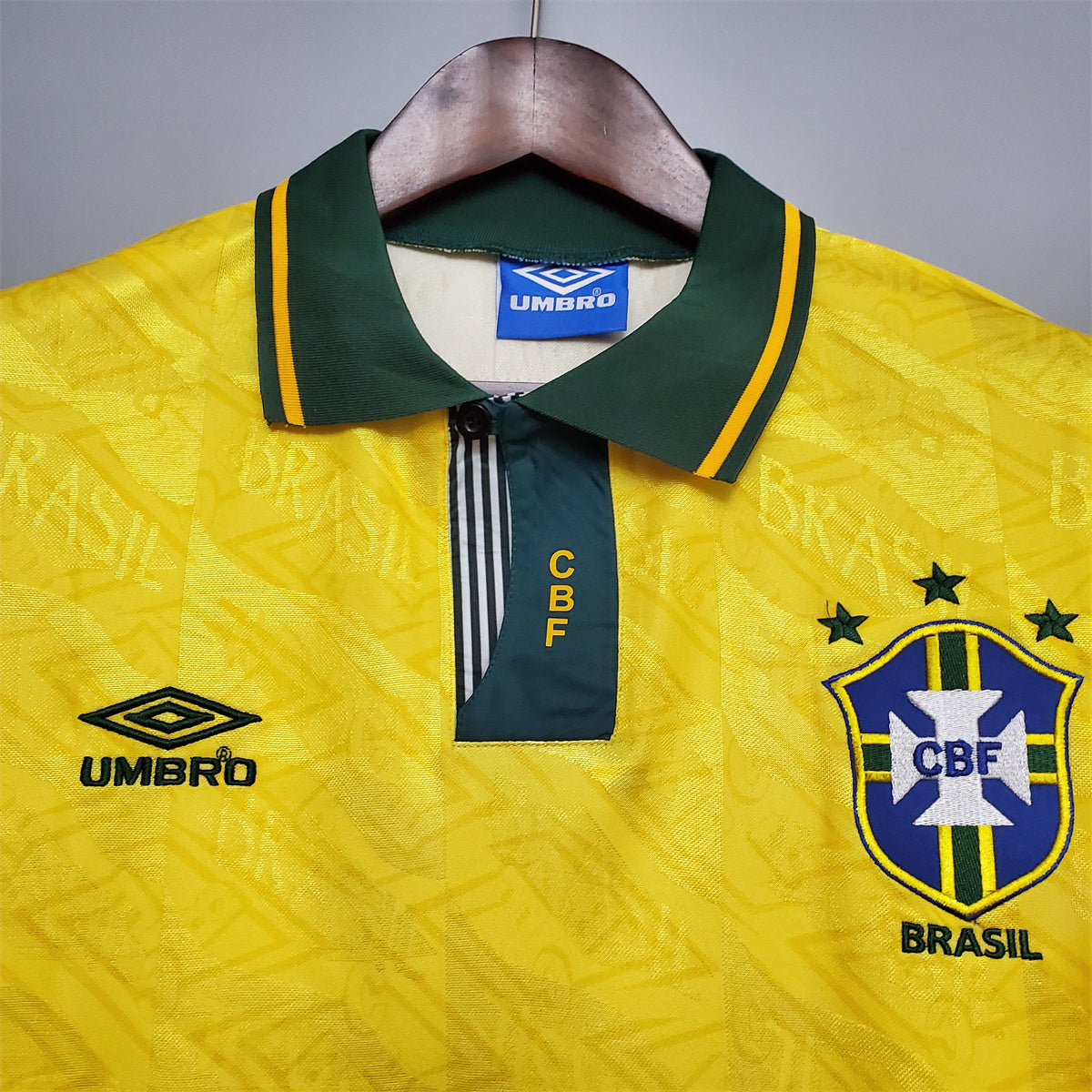 Camisa Seleção Brasil Home - Retrô 1991/92 - detalhe da manga