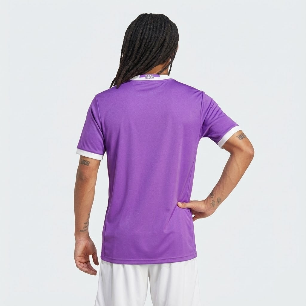 Camisa Retrô Real Madrid 2017/18 III - vista traseira