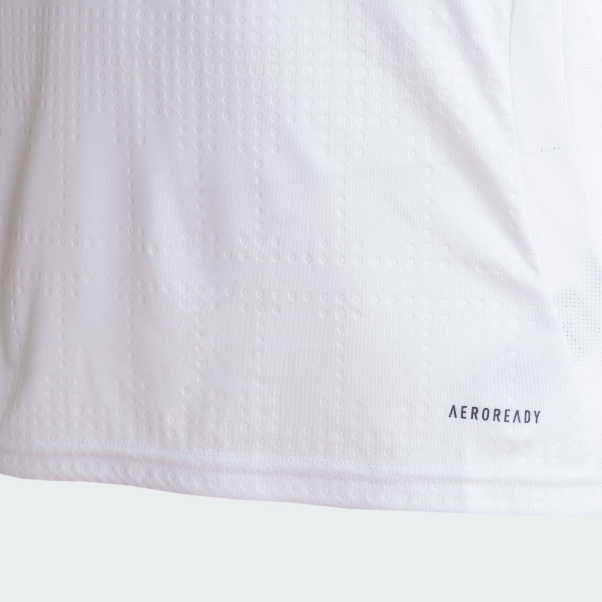 Camisa Adidas Internacional 2025/26 II VITÃO N° 4 - detalhe da gola