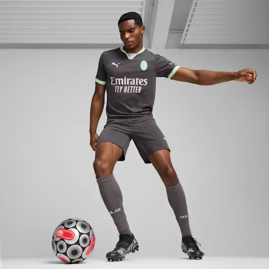 Camisa Puma AC Milan 2024/25 III - detalhe da gola