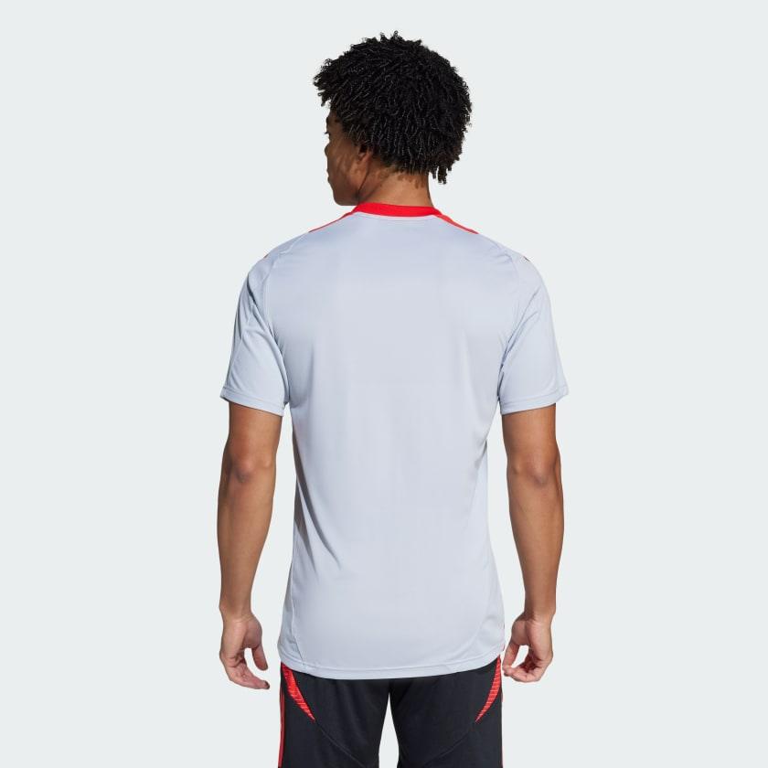 Camisa Treino Adidas Internacional 2024 Tiro - detalhe