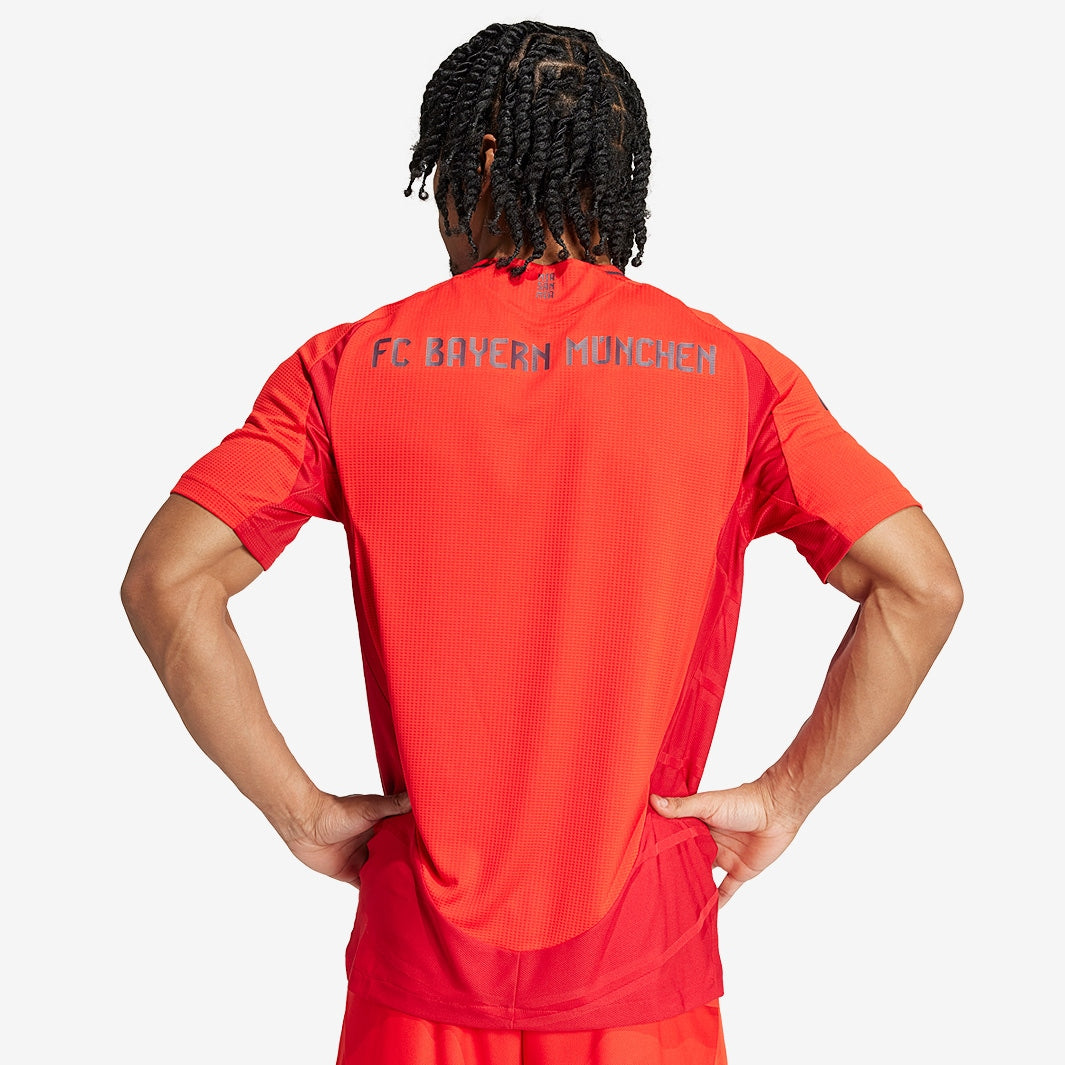 Camisa Adidas Bayern de Munique 2024/25 I Authentic - vista traseira