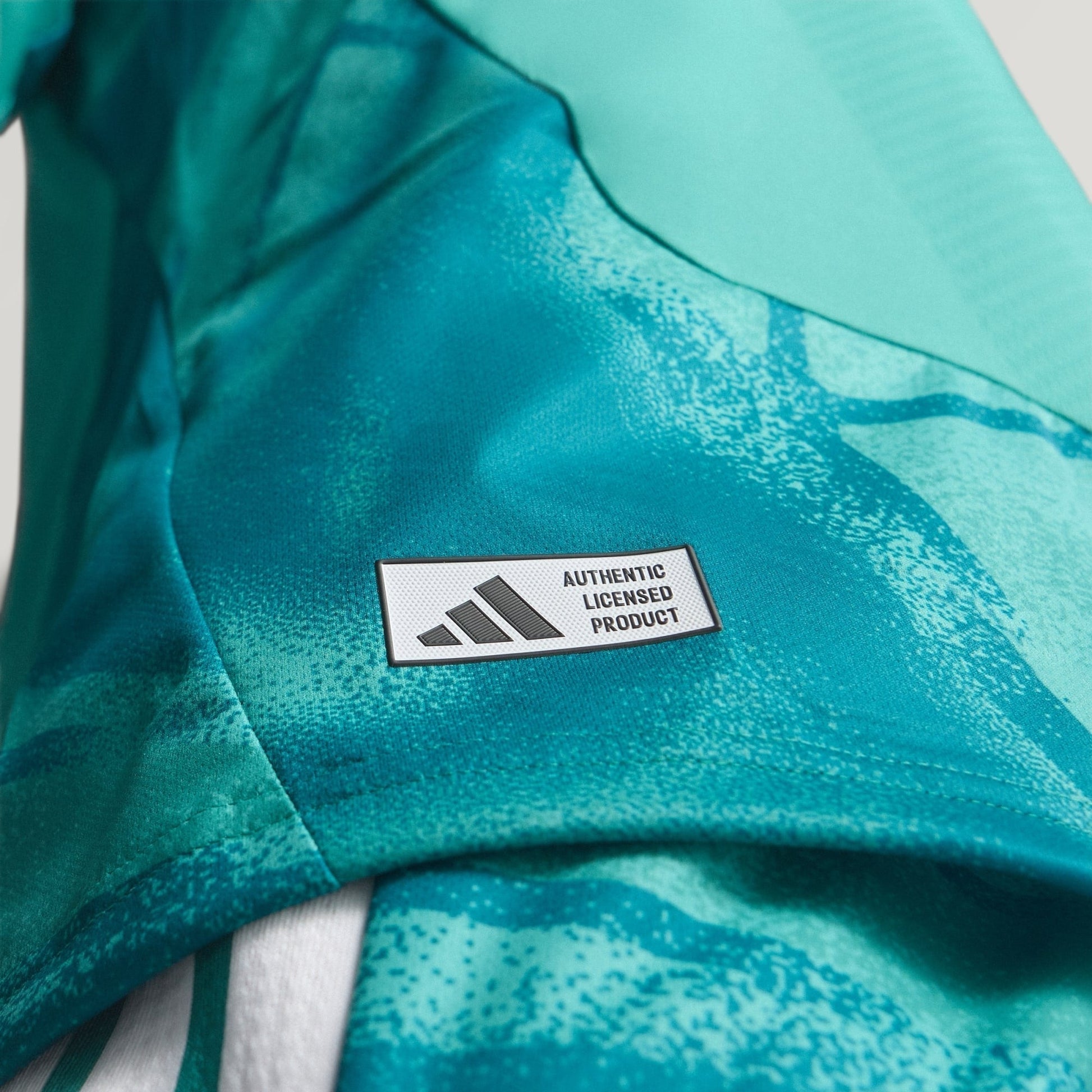 Camisa Goleiro Manga Longa Alemanha 2026/27 I Jogador - detalhe da manga