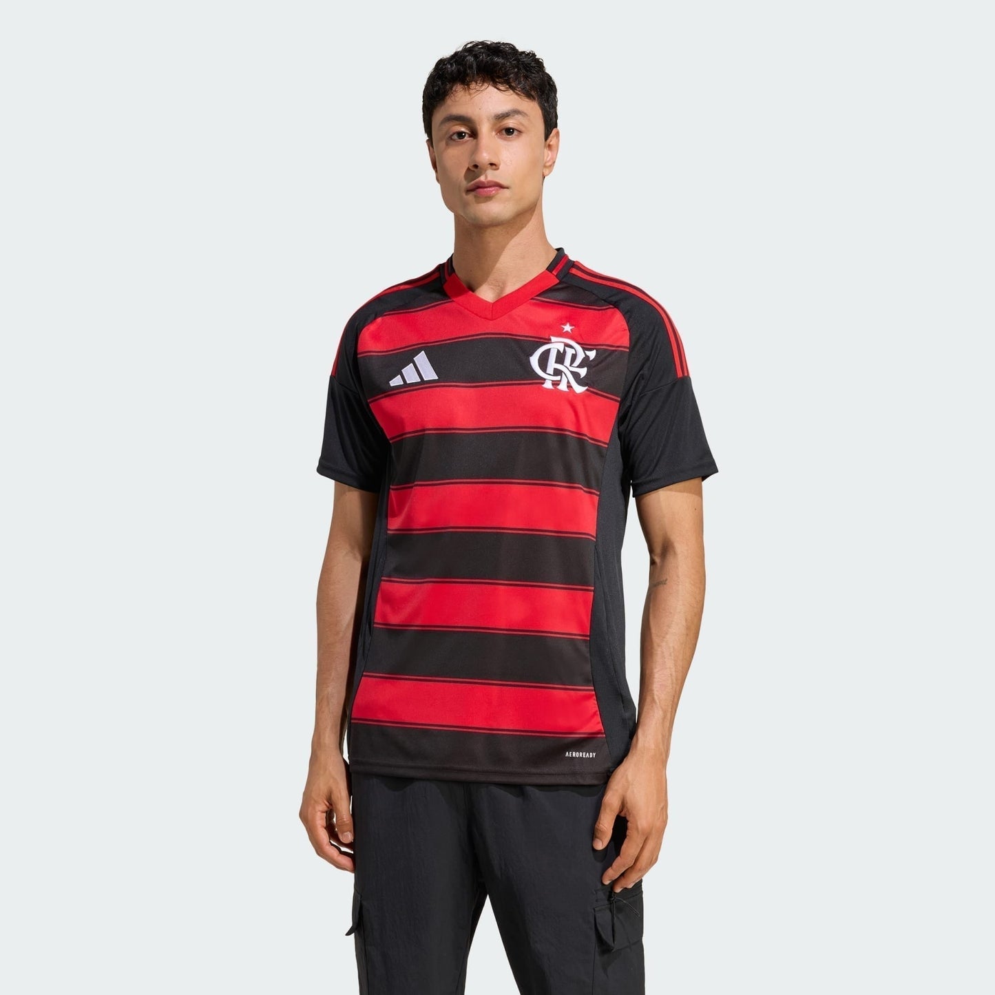 Camisa Adidas Flamengo 2025/26 I PEDRO N° 9 - detalhe da gola