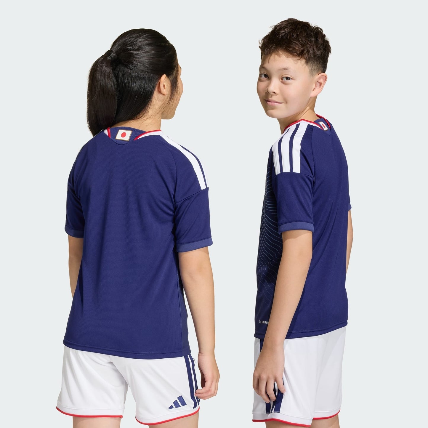 Conjunto Infantil Japão 2026/27 I Kit - vista traseira