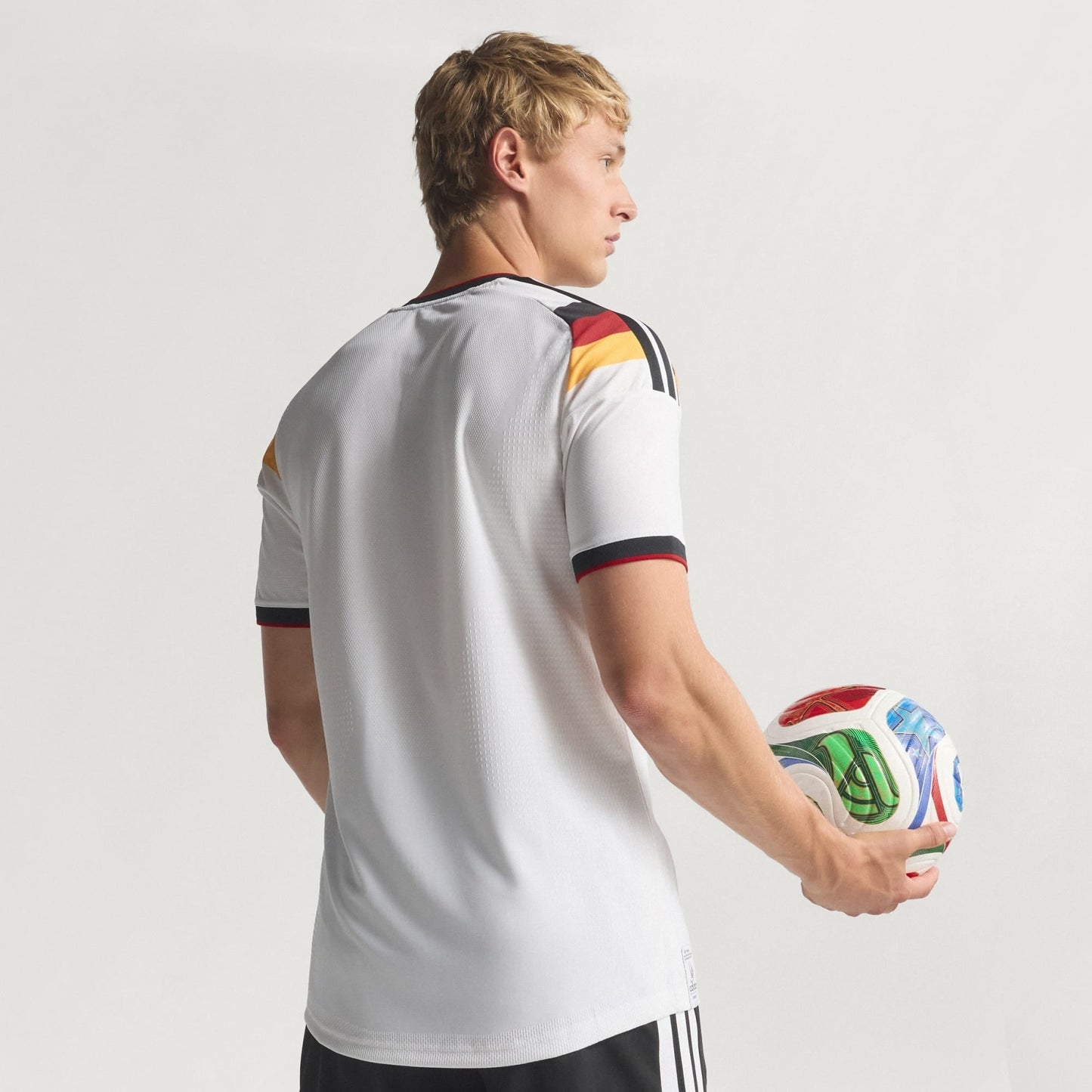 Camisa Alemanha 2026/27 I Jogador - vista traseira