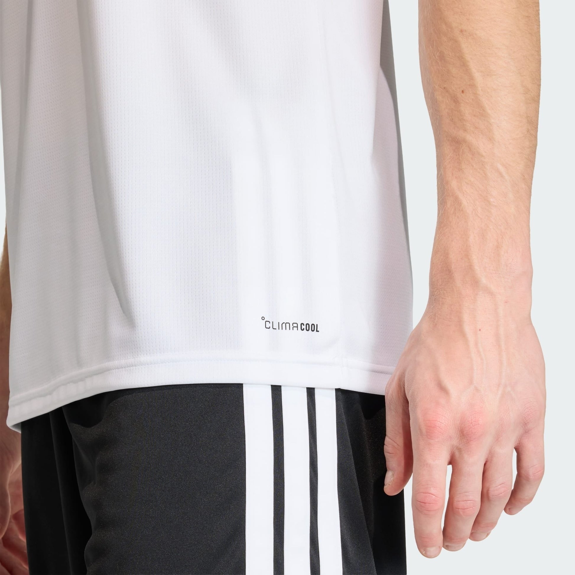 Camisa Alemanha 2026/27 I - detalhe da manga