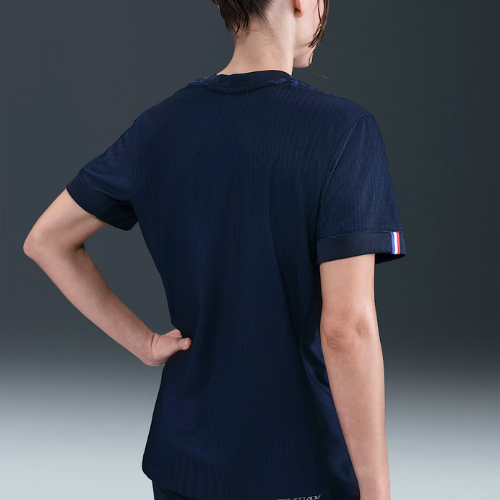 Camisa Feminina Nike Paris Saint Germain 2025/26 I - detalhe da manga