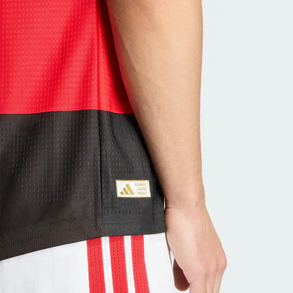 Camisa Jogador Flamengo I 2026/27 - detalhe da gola