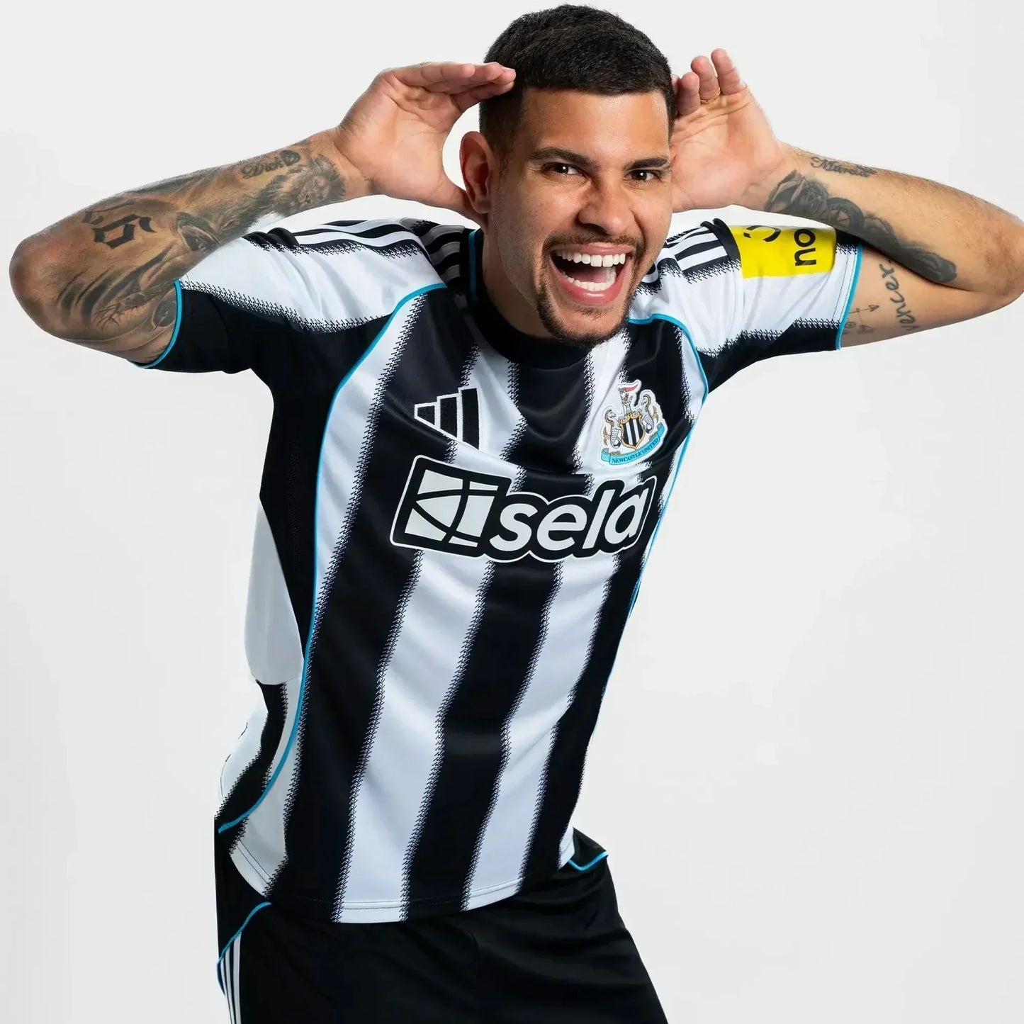 Camisa Adidas Newcastle 2025/26 I Torcedor - detalhe
