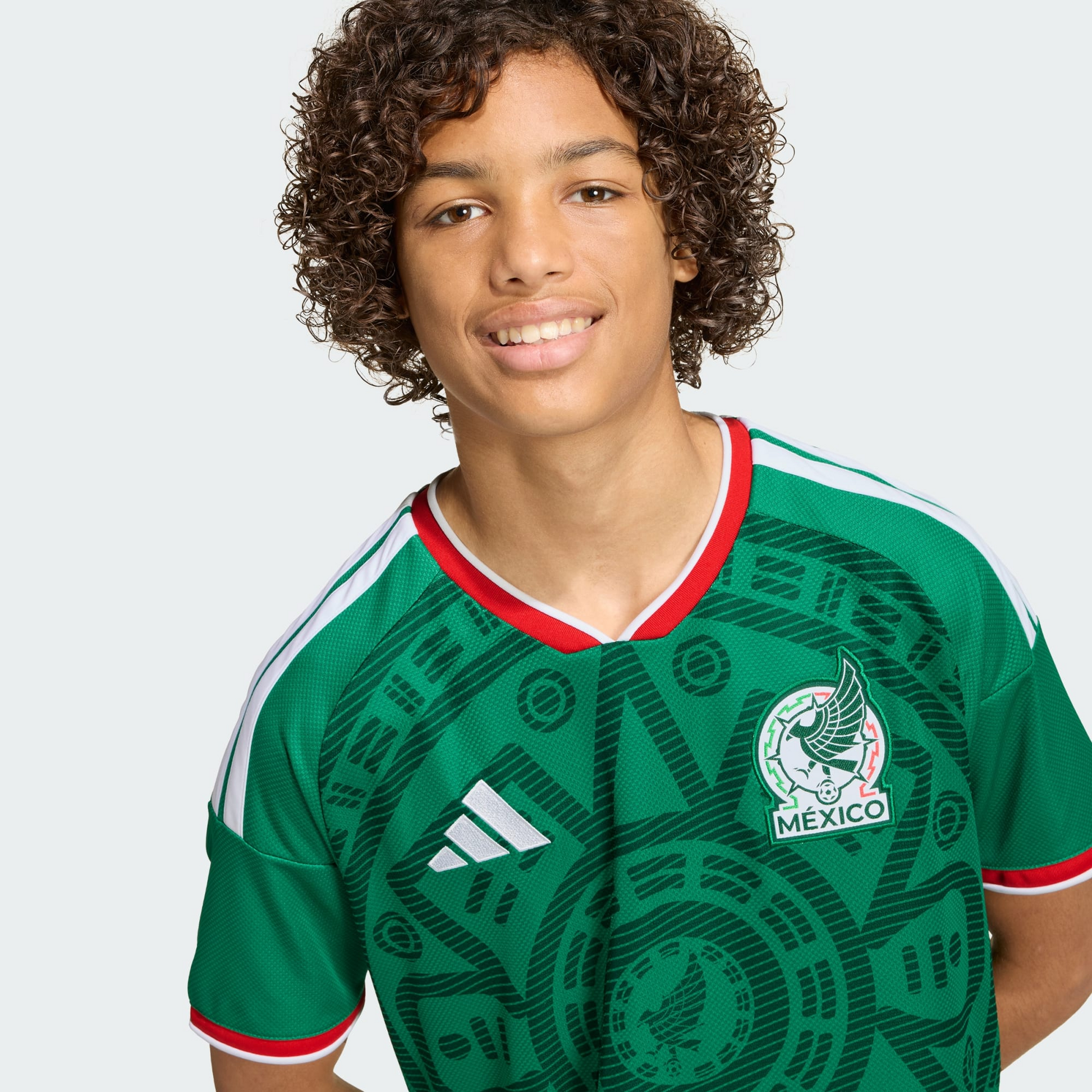 Camisa Infantil México 2026/27 I - detalhe da gola