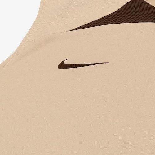 Regata Nike Corinthians 2024 Treino Academy Pro - detalhe da gola
