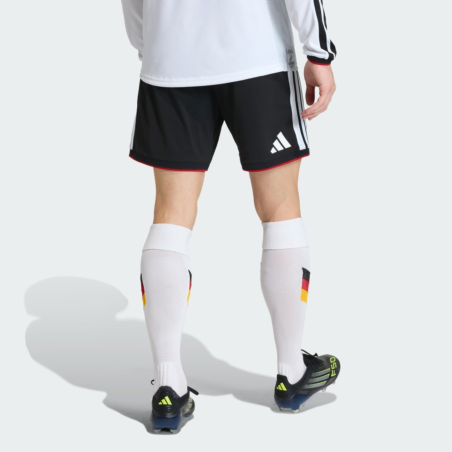 Shorts Alemanha 2026/27 I - detalhe