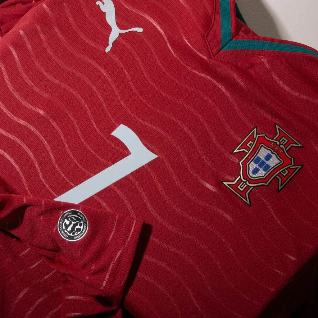 Camisa Portugal Home Copa 2026 - #7 Ronaldo - Torcedor