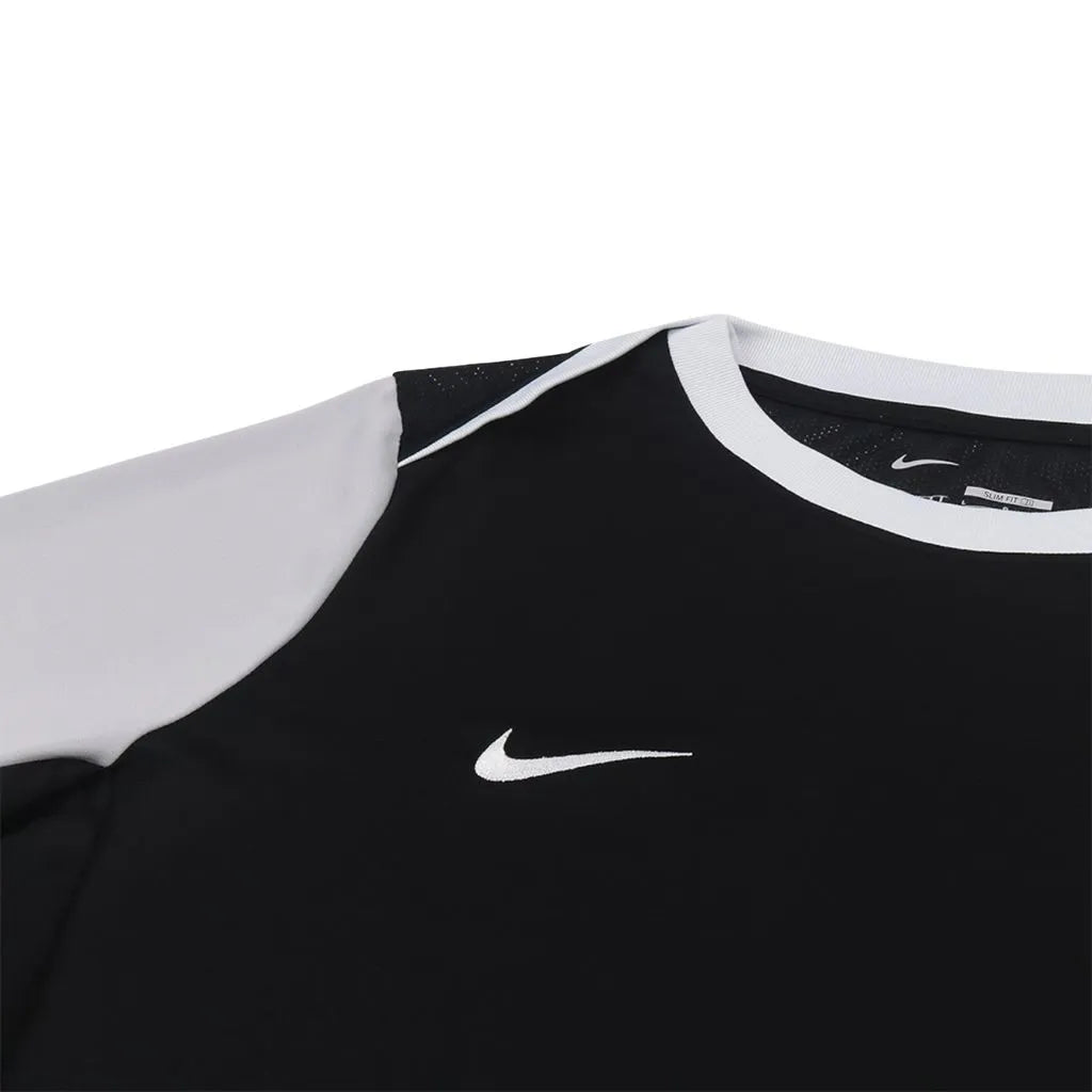 Camisa Vasco Treino 2026/27 - detalhe da gola
