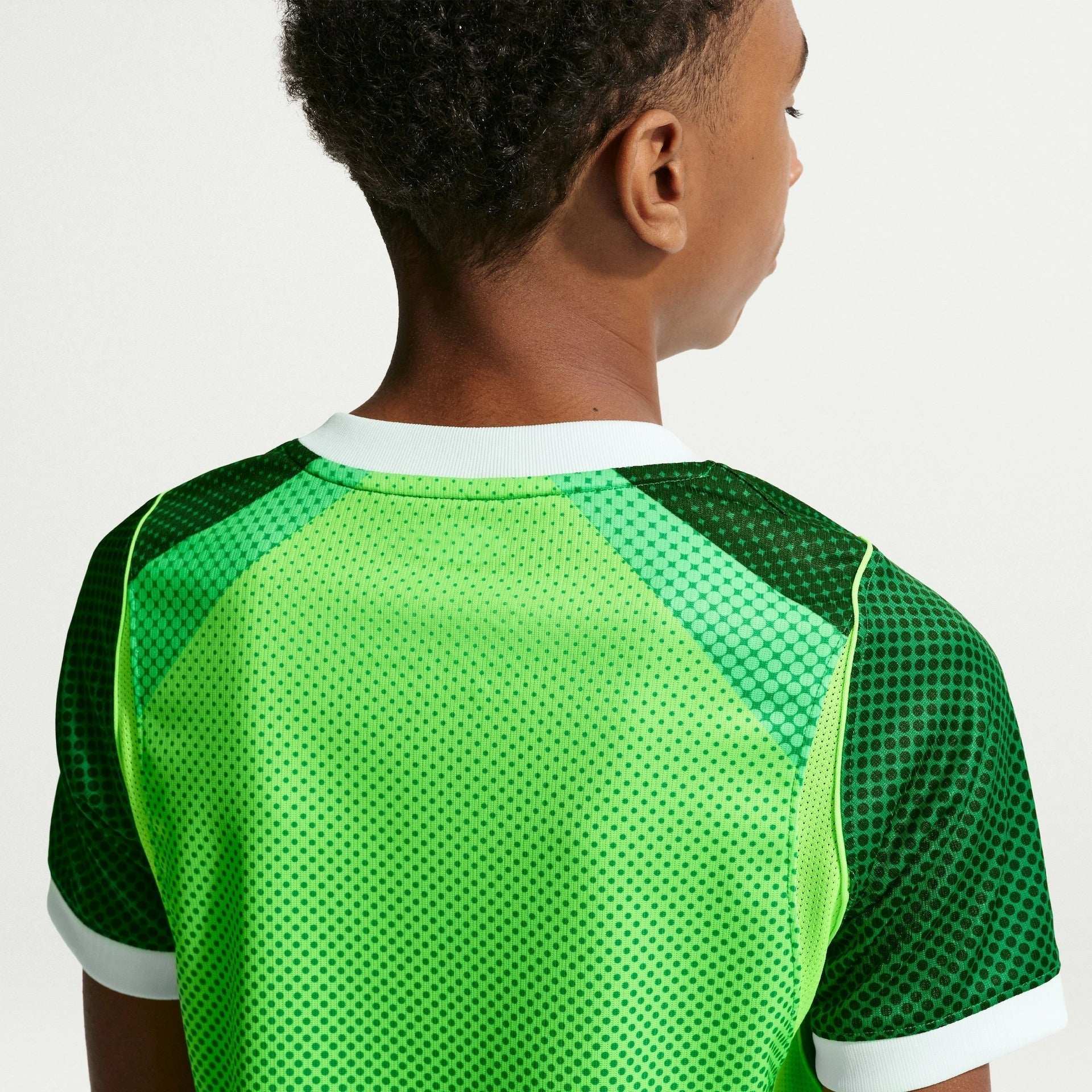 Conjunto Infantil Nigéria 2026/27 I Kit - etiqueta
