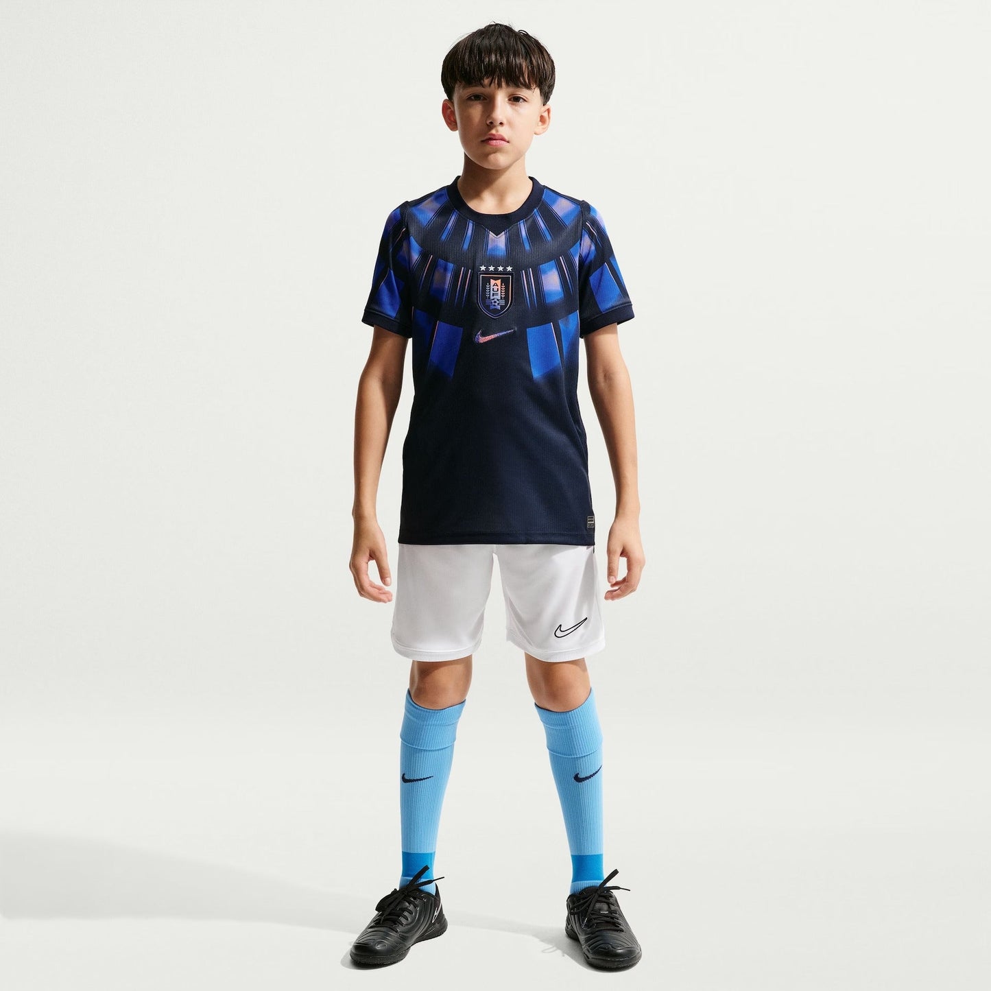 Conjunto Infantil Uruguai 2026/27 I - detalhe
