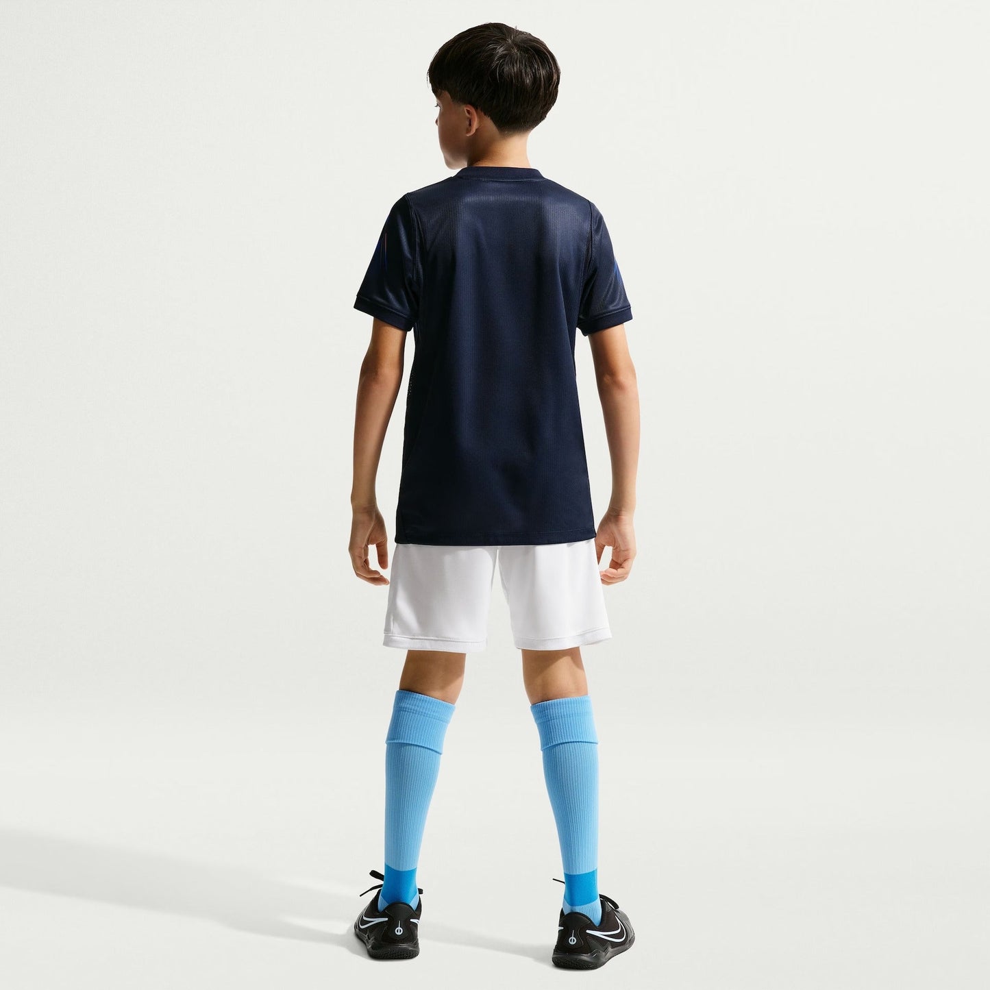 Conjunto Infantil Uruguai 2026/27 I - detalhe da gola