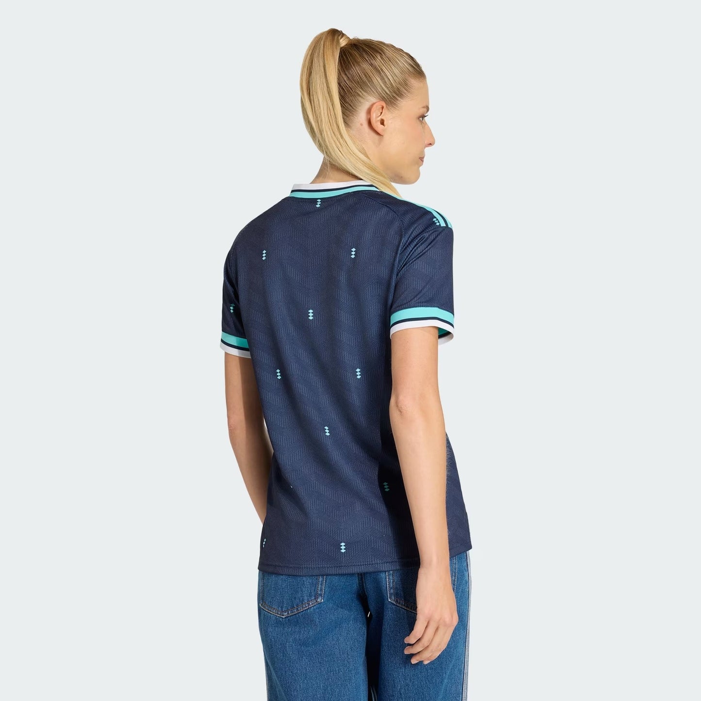 Camisa Feminina Alemanha 2026/27 II - vista traseira