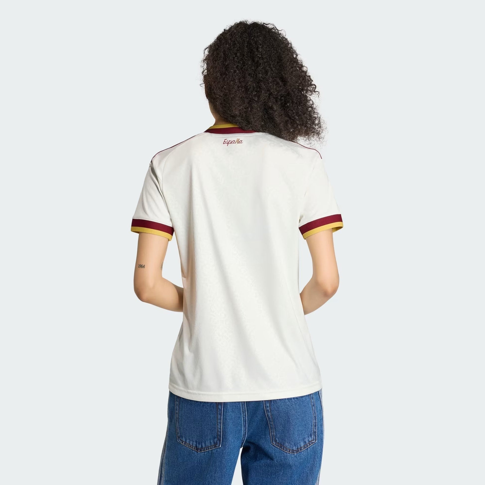 Camisa Feminina Espanha 2026/27 II - detalhe da manga