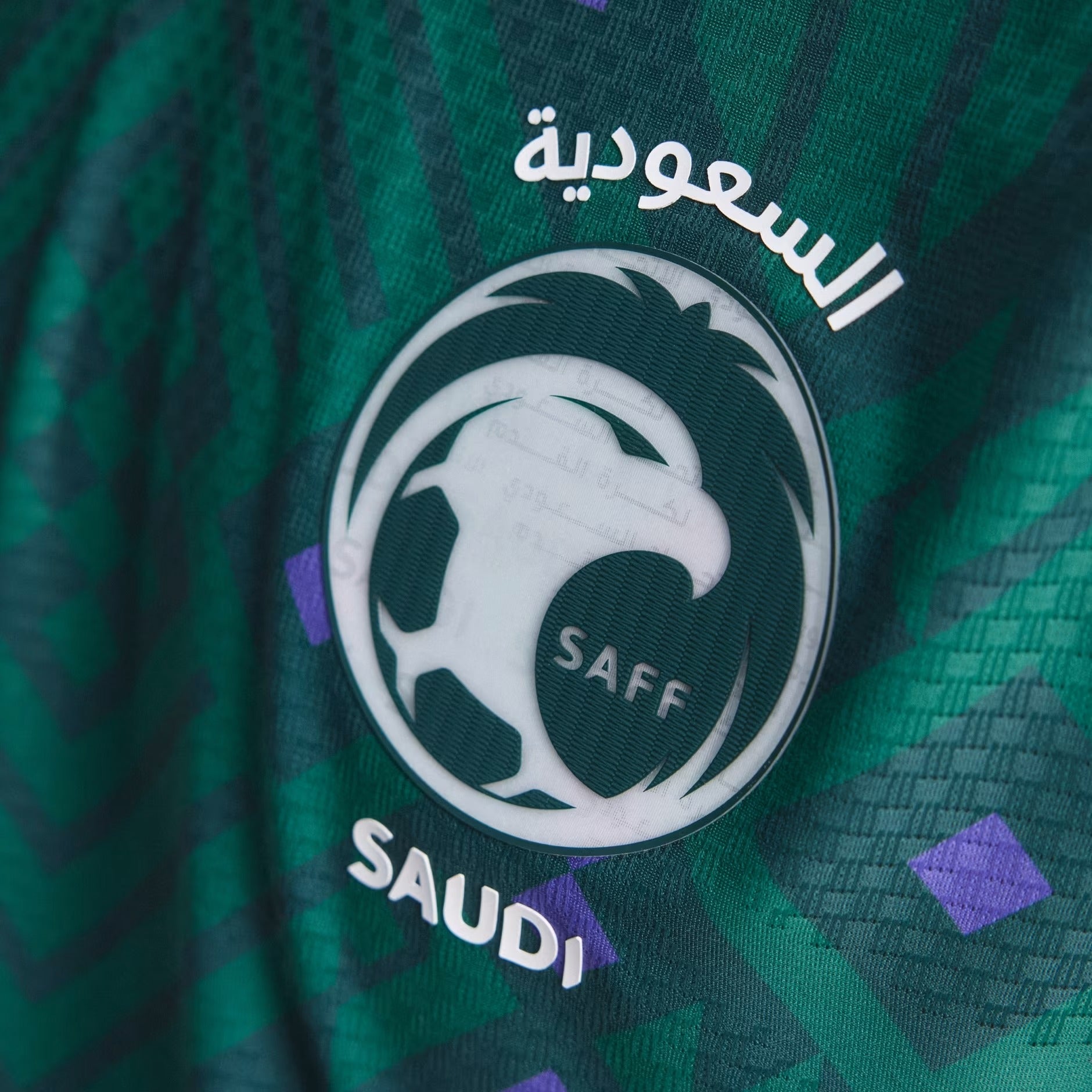 Camisa Arábia Saudita 2026/27 I Jogador - detalhe da manga