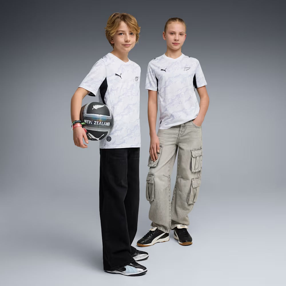 Camisa Infantil Nova Zelândia 2026/27 II - detalhe da gola