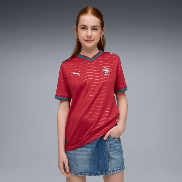 Camisa Infantil Portugal 2026/27 I - detalhe da manga